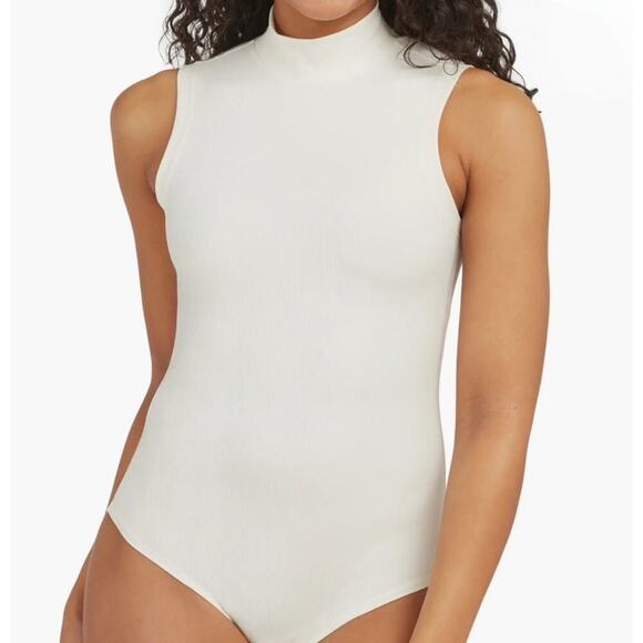 Spanx Suit Yourself Ribbed Mock Neck Bodysuit - Women’s Size Large Parchment NEW - Picture 1 of 7